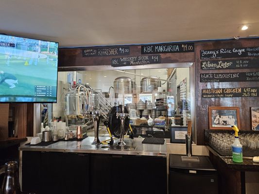 Kauai Beer Company by null