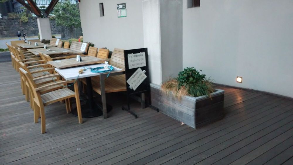 スターバックス 皇居外苑 和田倉噴水公園店