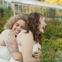 Learn With Lynn! - Your dance-dates at "Learn with Lynn!" can be filled with hugs and laughter.  Build a shared skillset for Wedding Day!