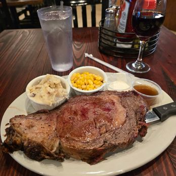 Three Oaks Steak & Seafood - Prime rib!!! - Seafood Near Me - Brunswick, Georgia
