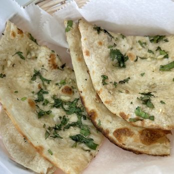 Akash Miami Beach - Garlic Naan - Indian Near Me - Miami Beach, Florida Akash Miami Beach - Garlic Naan - Indian Near Me - Miami Beach, Florida