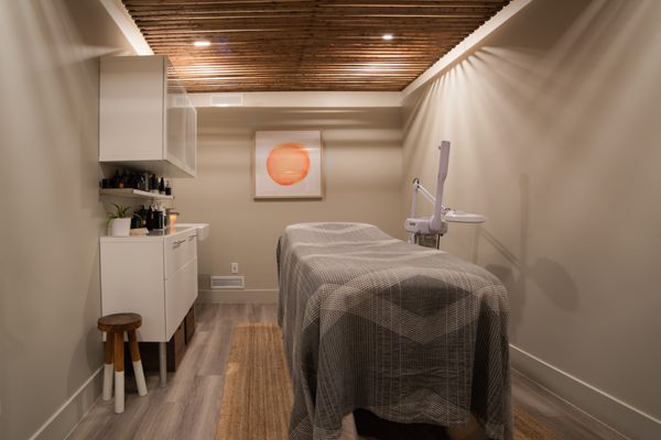 Basalt Day Spa 52 Photos 96 Reviews Day Spas 402 E Harvey Milk Blvd Salt Lake City Ut United States Phone Number Services