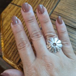 Attractions Salon - I have never in my life had long nails!