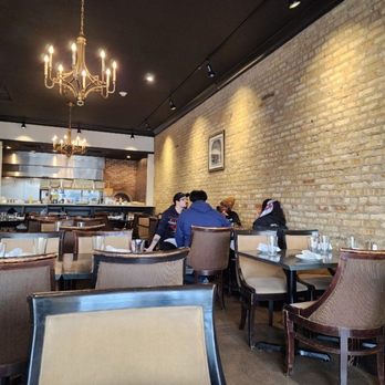 La Parra Restaurant & Bar - Mediterranean Near Me - Berwyn, Illinois La Parra Restaurant & Bar - Mediterranean Near Me - Berwyn, Illinois