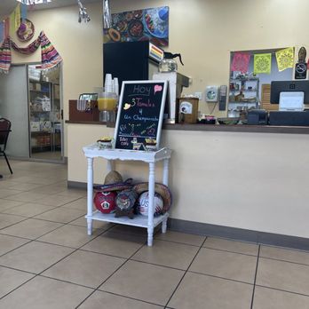 Tita's Cafe - Inside - Mexican Near Me - Houston, Texas