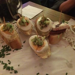 Los Optimísticos, Vino Y Tapas - Uz sme skoro vsetko zjedli :)