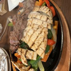 La Patrona Mexican Restaurant & Tequila Bar - Fajita!!! Steak and chicken.