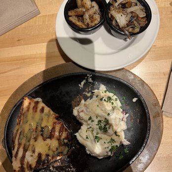 Applebee's Grill + Bar - Bourbon chicken with no seasonings with onions, mushrooms & shrimp on the side! - American Near Me - Phoenix, Arizona Applebee's Grill + Bar - Bourbon chicken with no seasonings with onions, mushrooms & shrimp on the side! - American Near Me - Phoenix, Arizona