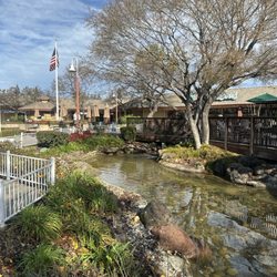 Countrywood Shopping Center
