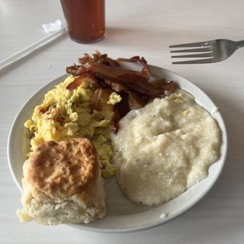 Mammy's Kitchen - Diners Near Me - Myrtle Beach, South Carolina