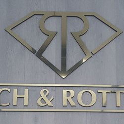 Rich & Rotten