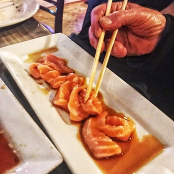 The Hukilau - Salmon belly sashimi - Sushi Bars Near Me - Florence, Oregon