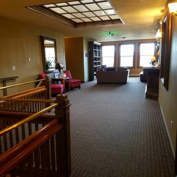 Hotel Cathlamet - Reception area - Hotels Near Me - Cathlamet, Washington Hotel Cathlamet - Reception area - Hotels Near Me - Cathlamet, Washington