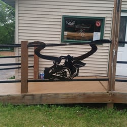 Longhorn Saloon - Awesome front porch!
