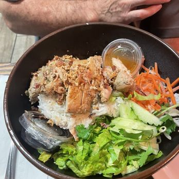 SEA Hut - SEA Box with lemongrass chicken - Asian Fusion Near Me - Elk Grove, California SEA Hut - SEA Box with lemongrass chicken - Asian Fusion Near Me - Elk Grove, California