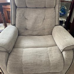Casey's Countryside Furniture