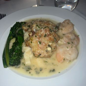 Ristorante Lombardo - Shrimp scampi - Italian Near Me - Buffalo, New York Ristorante Lombardo - Shrimp scampi - Italian Near Me - Buffalo, New York