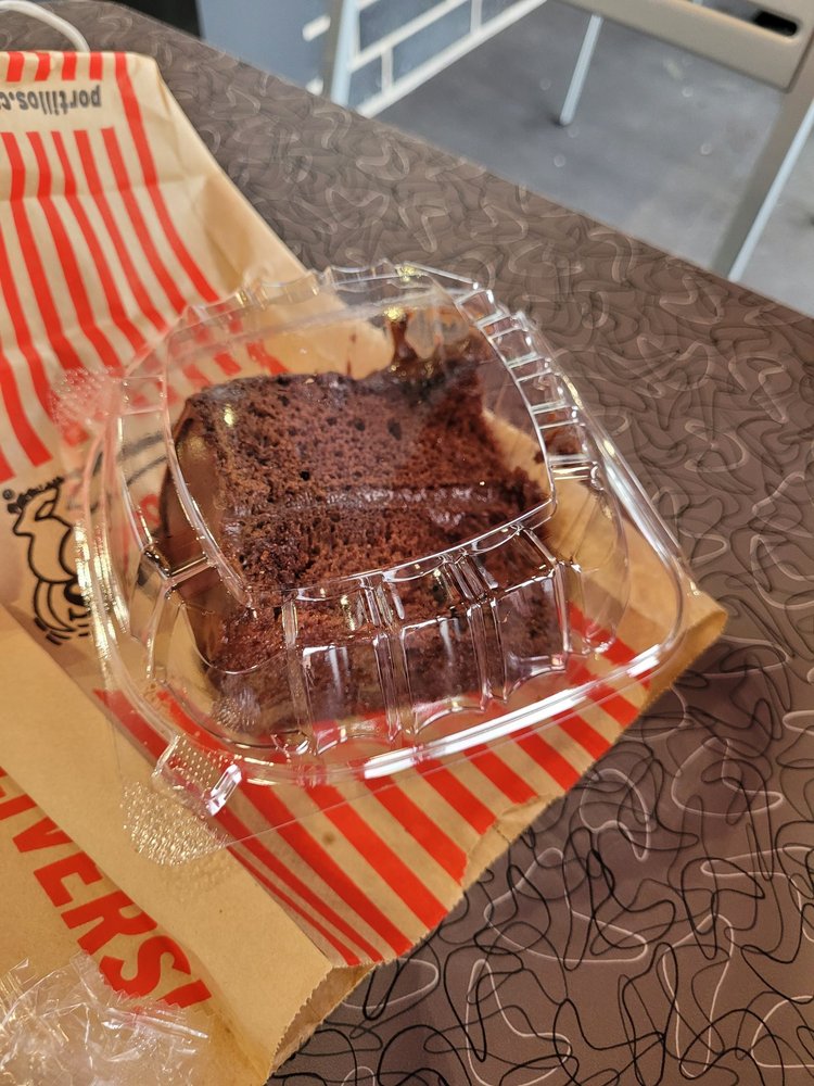 PORTILLO’S HOT DOGS 23 Photos & 29 Reviews 7230 W Towne Way