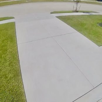 Texas Exterior Cleaning Solutions - Driveway area - Pressure Washers Near Me Texas Exterior Cleaning Solutions - Driveway area - Pressure Washers Near Me