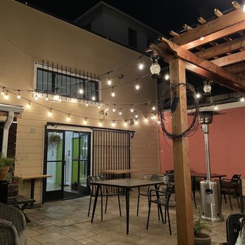 Mägo - Outdoor - covid protection - Colombian Near Me - Oakland, California Mägo - Outdoor - covid protection - Colombian Near Me - Oakland, California