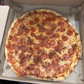Mama Lucia Pizza - Pepperoni and bacon - Pizza Near Me - Wexford, Pennsylvania Mama Lucia Pizza - Pepperoni and bacon - Pizza Near Me - Wexford, Pennsylvania