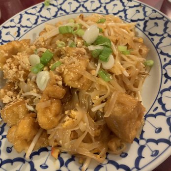 Siam Classic - Pad Thai with tofu - Thai Near Me - Manassas, Virginia