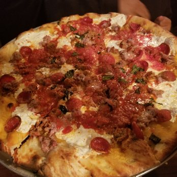 Grimaldi's - The Dom Pizza - Pizza Near Me - Hoboken, New Jersey