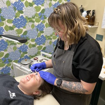 Queen Bee Salon & Spa - Skin Care Near Me - Seattle, Washington Queen Bee Salon & Spa - Skin Care Near Me - Seattle, Washington