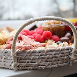 J’adore Mon Bébé - Our welcome home family charcuterie board