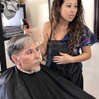 Scissor Hands - The best place for a haircut at Scissorhands by Sophia - Hair Salons Near Me - Long Beach, California Scissor Hands - The best place for a haircut at Scissorhands by Sophia - Hair Salons Near Me - Long Beach, California