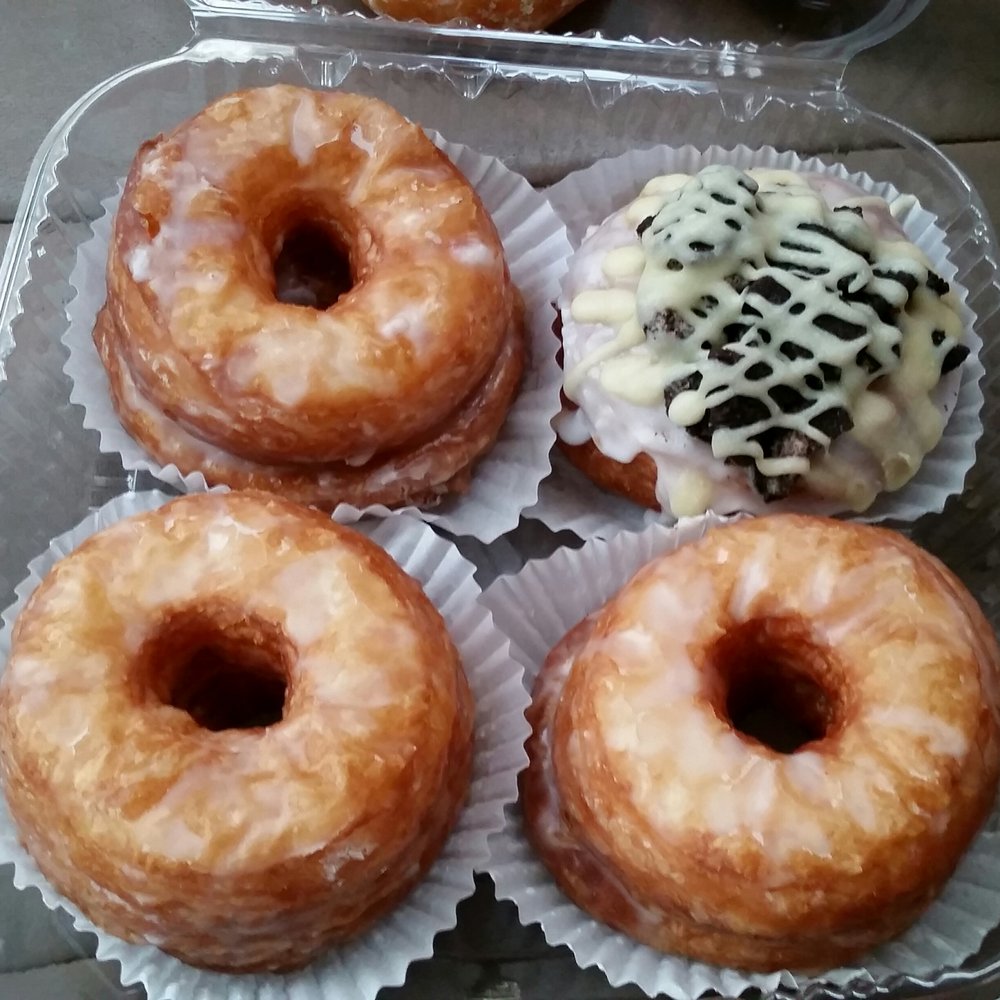 Bakers Donuts - Glazed and cookie n creme donuts - Donuts Near Me - Sacramento, California