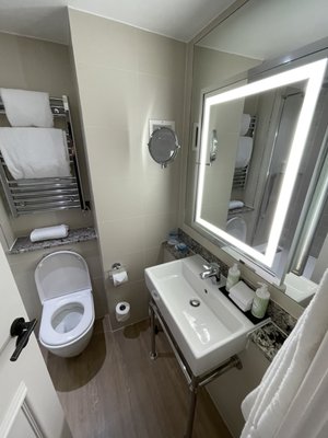 The Castle Hotel Windsor by null