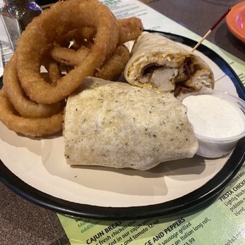 Ollie Gators Pub - Texas Tender Wrap - Pubs Near Me - Berlin, New Jersey Ollie Gators Pub - Texas Tender Wrap - Pubs Near Me - Berlin, New Jersey