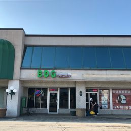Strip mall storefront Strip mall storefront