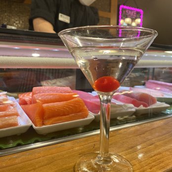 Densetsu - Lychee martini - Japanese Near Me - Plano, Texas