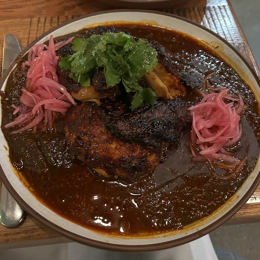 Pollo Rostizado (4/5) Pollo Rostizado (4/5)