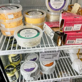 Salt Marsh Market - Cheese selection - Grocery Near Me - Surf City, North Carolina