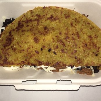 Patacon Pisao - Pabellon cachapa - Venezuelan Near Me - Elmhurst, New York Patacon Pisao - Pabellon cachapa - Venezuelan Near Me - Elmhurst, New York