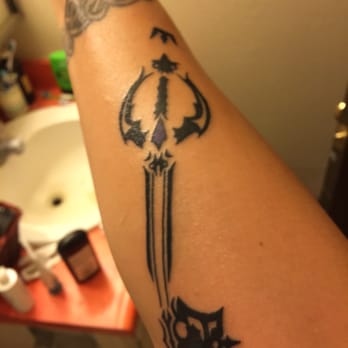Diamond Tattoos - Oblivion Keyblade - Tattoo Near Me - New York, New York