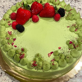 A La Mousse - Matcha Crepe Cake - Desserts Near Me - Philadelphia, Pennsylvania A La Mousse - Matcha Crepe Cake - Desserts Near Me - Philadelphia, Pennsylvania