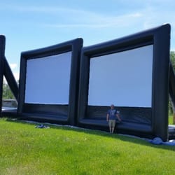 FunFlicks Outdoor Movies - Screen sizes from 16' inflatable to a 40' inflatable!