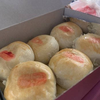 Jenny's Cakes and Pastries - Hopia Munggo - Bakeries Near Me - Carson, California Jenny's Cakes and Pastries - Hopia Munggo - Bakeries Near Me - Carson, California