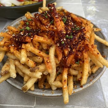 Two Hands - chili fries - Cocktail Bars Near Me - Austin, Texas