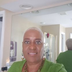 Carolina Endoscopy Center - Gwendolyn D Nivar