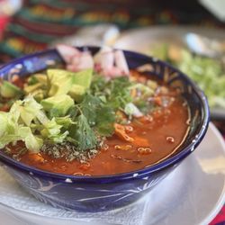 Mamas Royal Cafe - POZ POZOLE ROJO $240