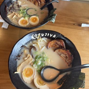 Fujiya Ramen Sushi Bar - Tonkotsu Ramen and Shoyu Ramen - Sushi Bars Near Me - Round Rock, Texas
