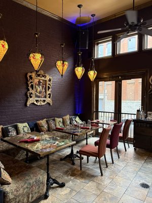 Symphony Hotel & Vivaldi's Restaurant by null