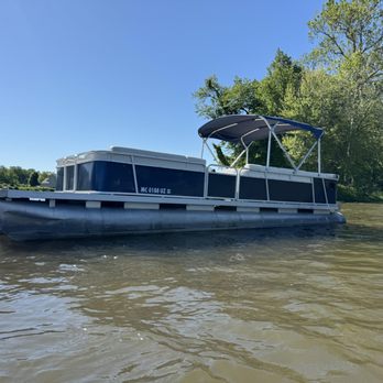 St Joseph Boat Rentals - Boating Near Me - St. Joseph, Michigan St Joseph Boat Rentals - Boating Near Me - St. Joseph, Michigan
