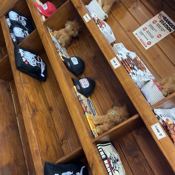 The Ranger Station - Comfort Food Near Me - Dufur, Oregon