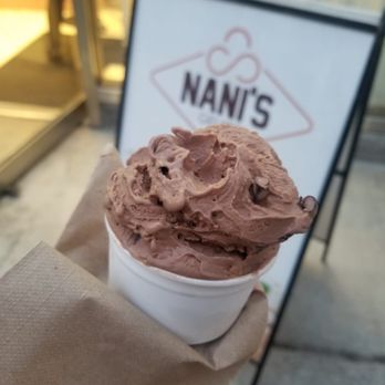 Nani's Gelato - Dark chocolate almond - Ice Cream & Frozen Yogurt Near Me - Toronto, Ontario Nani's Gelato - Dark chocolate almond - Ice Cream & Frozen Yogurt Near Me - Toronto, Ontario